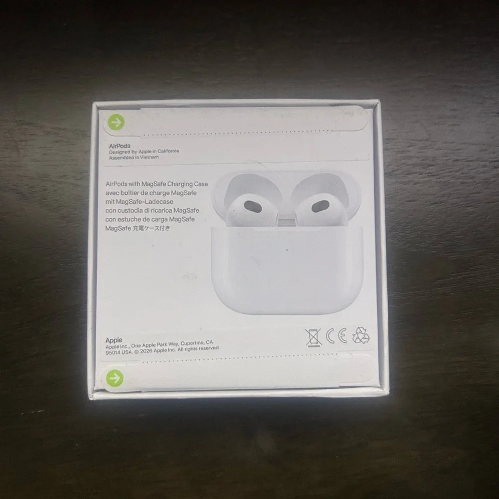 Earbuds generation 3 (White) - True Wireless Earbuds